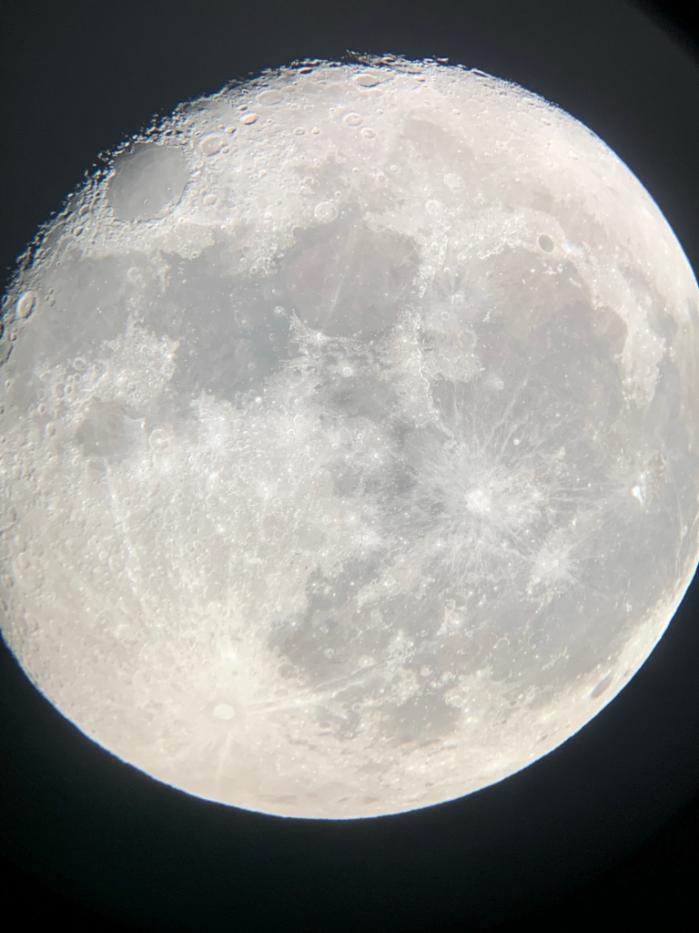 Detailed photo of ‘just’ waning moon